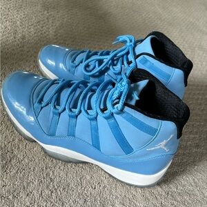 Pantone Air Jordan 11